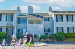 254 Nuthatch Ct, Readington, NJ 08887 - Photo 1