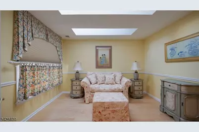 254 Nuthatch Ct, Readington, NJ 08887 - Photo 12