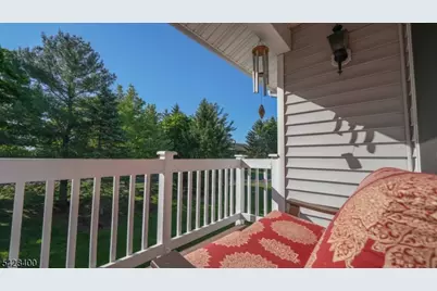 254 Nuthatch Ct, Readington, NJ 08887 - Photo 22