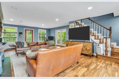 128 Raritan River Rd, Lebanon Township, NJ 07830 - Photo 4