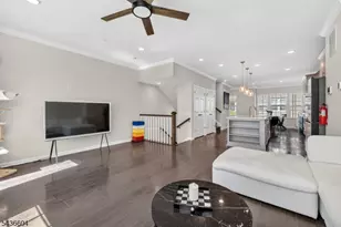 25 Haralson Ct, Livingston, NJ 07039 - Photo 10