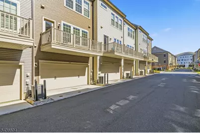 25 Haralson Ct, Livingston, NJ 07039 - Photo 28