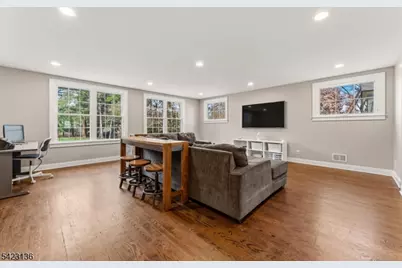 420 Mountainview Ter, Dunellen, NJ 08812 - Photo 22