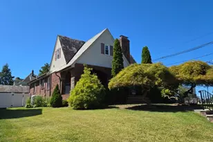 304 Henry St, Hasbrouck Heights, NJ 07604 - Photo 1