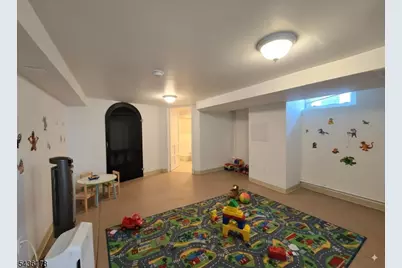 304 Henry St, Hasbrouck Heights, NJ 07604 - Photo 22