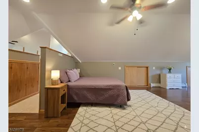 304 Henry St, Hasbrouck Heights, NJ 07604 - Photo 12