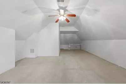 219 Magie Ave, Roselle Park, NJ 07204 - Photo 20