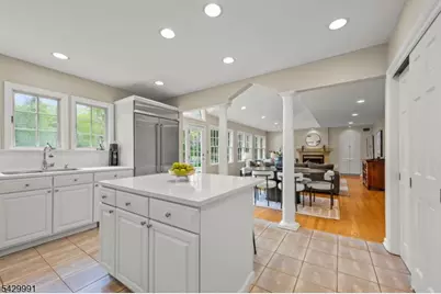 33 Exeter Rd, Millburn, NJ 07078 - Photo 10