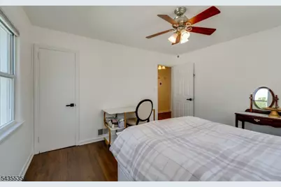1341 Lincrest Ter, Union Township, NJ 07083 - Photo 18