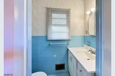 8 Mohawk Ave, Rockaway Township, NJ 07866 - Photo 22