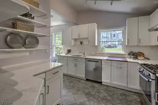 2 High St, Tewksbury Township, NJ 07979 - Photo 10