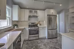 2 High St, Tewksbury Township, NJ 07979 - Photo 8