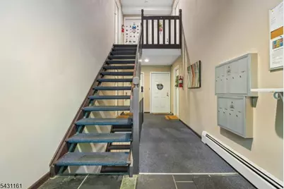 18 B Foxwood Dr Unit #B, Morris Plains, NJ 07950 - Photo 2