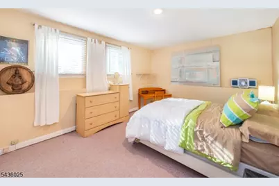 62 Trocha Ave, Livingston Twp., NJ 07039 - Photo 16