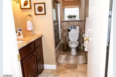 62 Trocha Ave, Livingston, NJ 07039 - Photo 14
