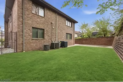 767 Kingsland Ave, Ridgefield, NJ 07657 - Photo 42