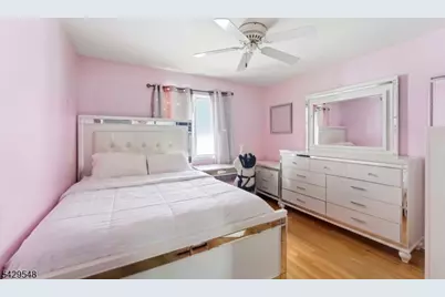 767 Kingsland Ave, Ridgefield, NJ 07657 - Photo 28