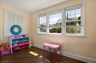 73 Forest St, North Arlington, NJ 07031 - Photo 6
