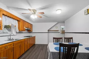 300 Watson Ave, Plainfield, NJ 07062 - Photo 14
