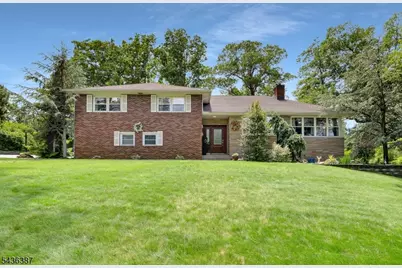 28 Pepper Rd, Montville Township, NJ 07082 - Photo 2