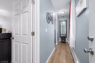409 Ogden Pl, Perth Amboy, NJ 08861 - Photo 26