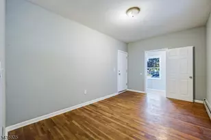 409 Ogden Pl, Perth Amboy, NJ 08861 - Photo 12