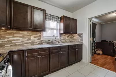 409 Ogden Pl, Perth Amboy, NJ 08861 - Photo 18