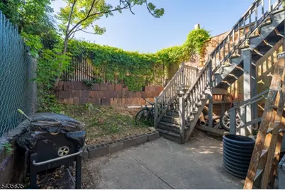 409 Ogden Pl, Perth Amboy, NJ 08861 - Photo 30