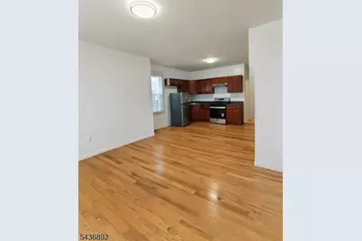 166 Goodwin Ave #1, Newark, NJ 07112 - Photo 1