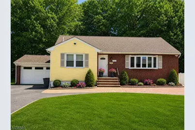 286 N Livingston Ave, Livingston, NJ 07039 - Photo 1