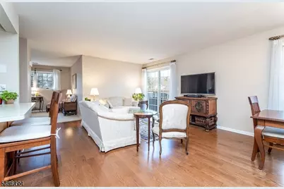 290 Potomac Dr Ondo, Bernards Township, NJ 07920 - Photo 2
