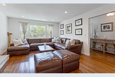 45 Molly Stark Dr, Morris Township, NJ 07960 - Photo 4