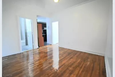 161 Augusta St #B9, Irvington, NJ 07111 - Photo 2
