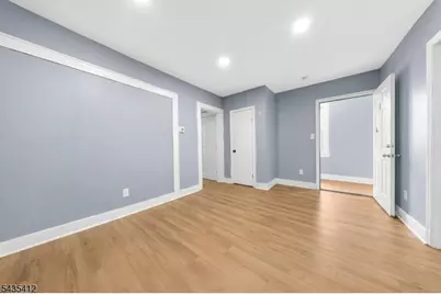 79 Delmar Pl, Irvington, NJ 07111 - Photo 4