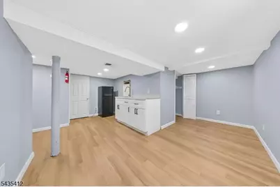 79 Delmar Pl, Irvington, NJ 07111 - Photo 30