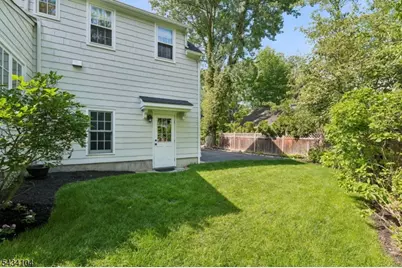 18 Colony Dr, Summit, NJ 07901 - Photo 40