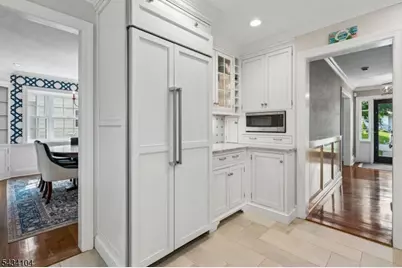 18 Colony Dr, Summit, NJ 07901 - Photo 12