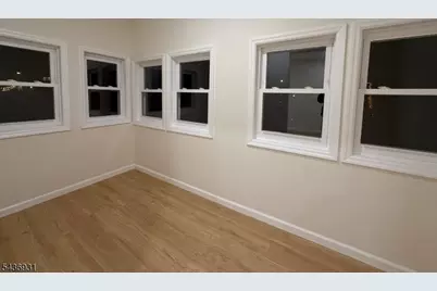 356 Carnegie Pl, Union Township, NJ 07088 - Photo 12
