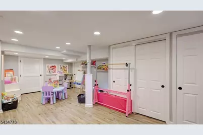 720 Harding St, Westfield, NJ 07090 - Photo 30