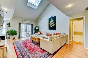 58 Pasture Ct, Roxbury Township, NJ 07852 - Photo 12