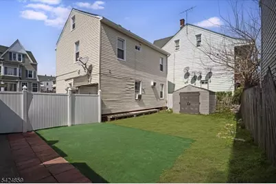 94 Manchester Ave, Paterson, NJ 07502 - Photo 26