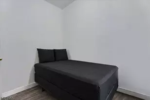 94 Manchester Ave, Paterson, NJ 07502 - Photo 18