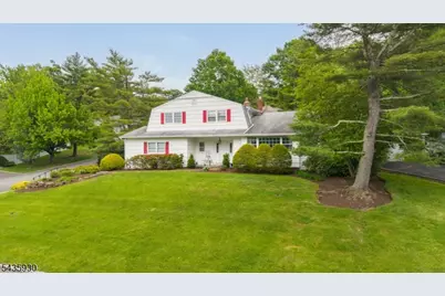 7 Syme Ave, West Orange Township, NJ 07052 - Photo 6