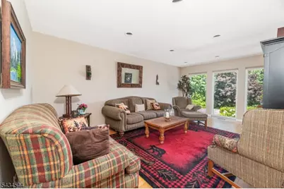4 Campbell Dr, Hardyston Township, NJ 07419 - Photo 18