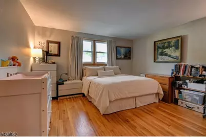 156 Little Falls Rd, Cedar Grove, NJ 07009 - Photo 12
