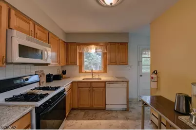 156 Little Falls Rd, Cedar Grove, NJ 07009 - Photo 8