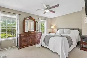 79 Chelsea Ct, Franklin Township, NJ 08823 - Photo 18