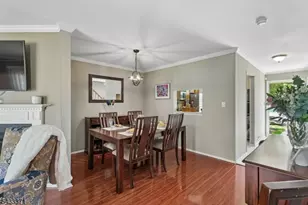 79 Chelsea Ct, Franklin Township, NJ 08823 - Photo 10