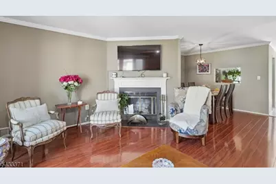 79 Chelsea Ct, Franklin Township, NJ 08823 - Photo 6
