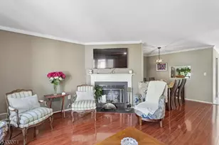 79 Chelsea Ct, Franklin Township, NJ 08823 - Photo 6
